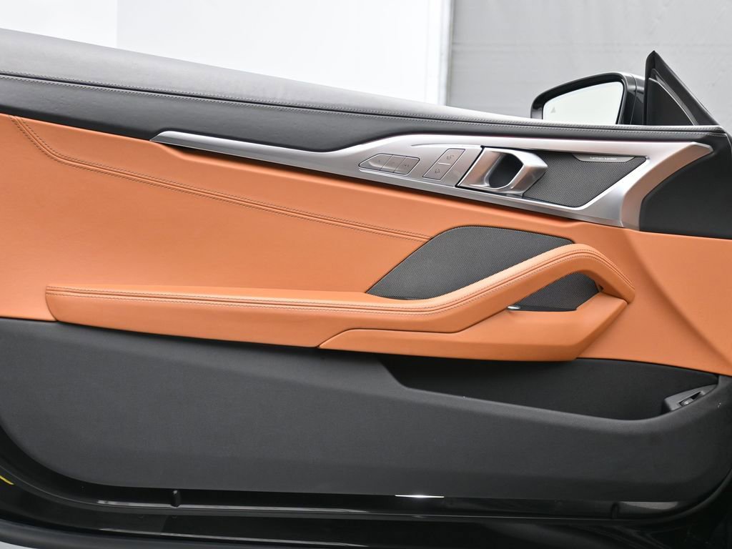 Used 2023 BMW 840i xDrive Convertible image 11