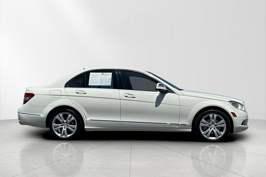 Used 2008 Mercedes-Benz C 300 Sedan image 7