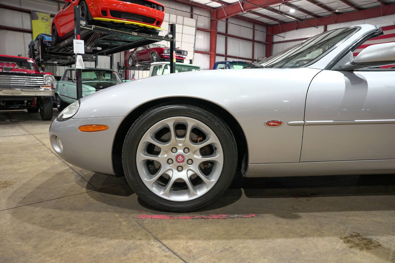 Used 2001 Jaguar XK8 Convertible RWD image 3