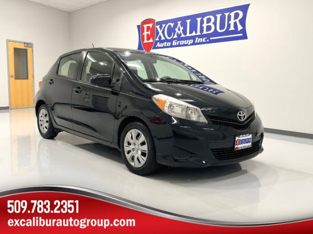 Used 2013 Toyota Yaris LE image 1