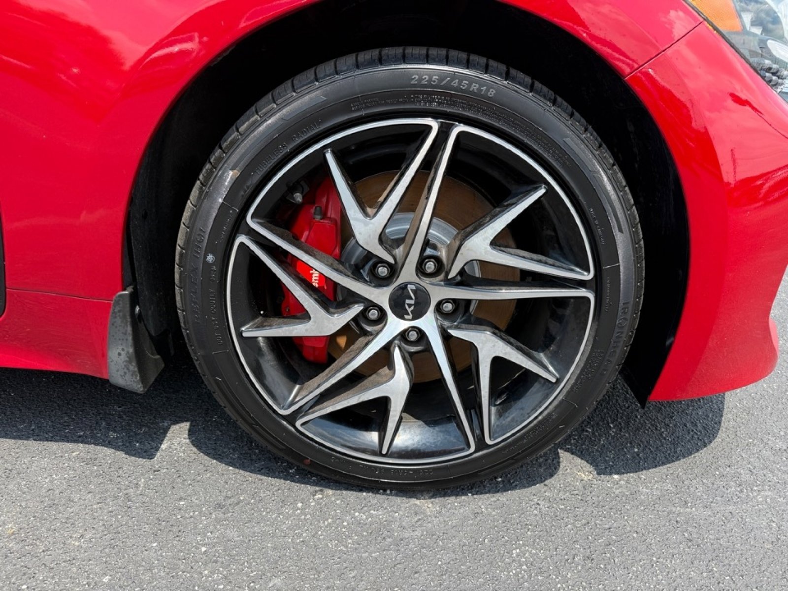 Used 2023 Kia Stinger GT-Line w/ Sun & Sound Package image 38