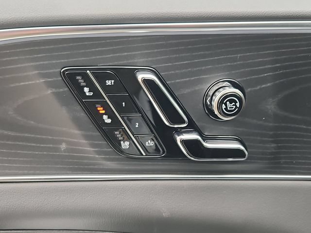 New 2026 Cadillac Lyriq V w/ Exterior Carbon Fiber Package AWD/4WD image 11
