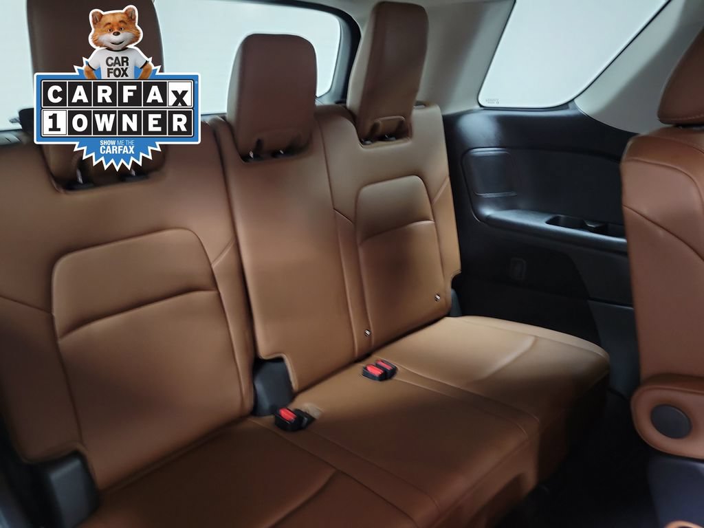Used 2024 Nissan Pathfinder Platinum AWD/4WD image 31