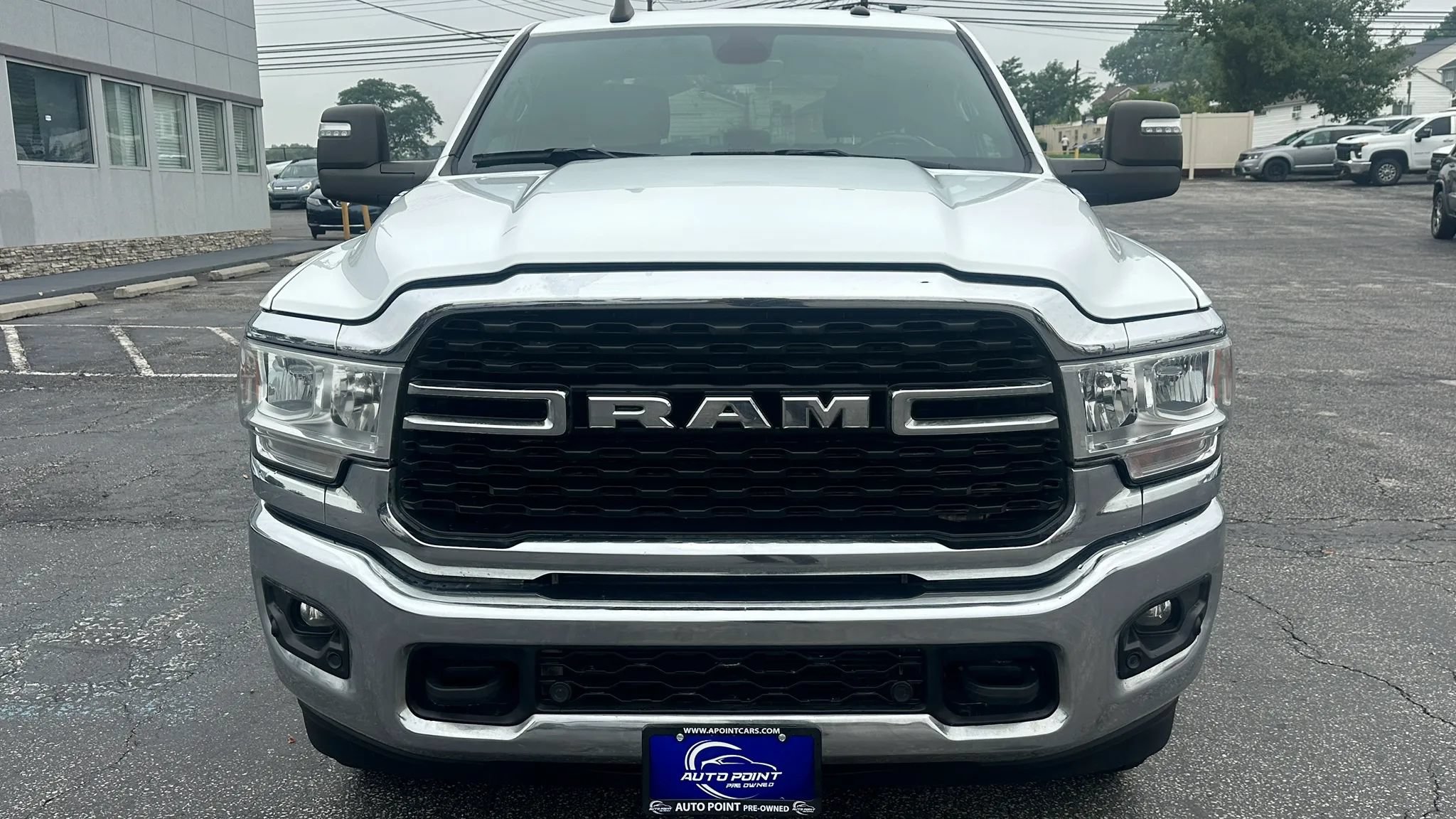 Used 2024 RAM 2500 Big Horn w/ Off Road Package AWD/4WD image 2