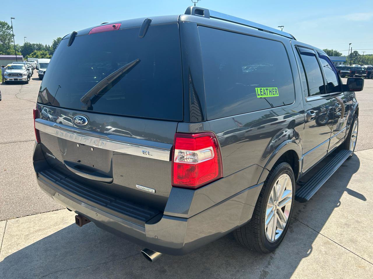 Used 2015 Ford Expedition EL Limited w/ Equipment Group 301A AWD/4WD image 5