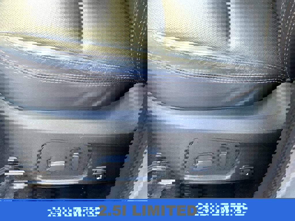 Used 2017 Subaru Forester 2.5i Limited image 24