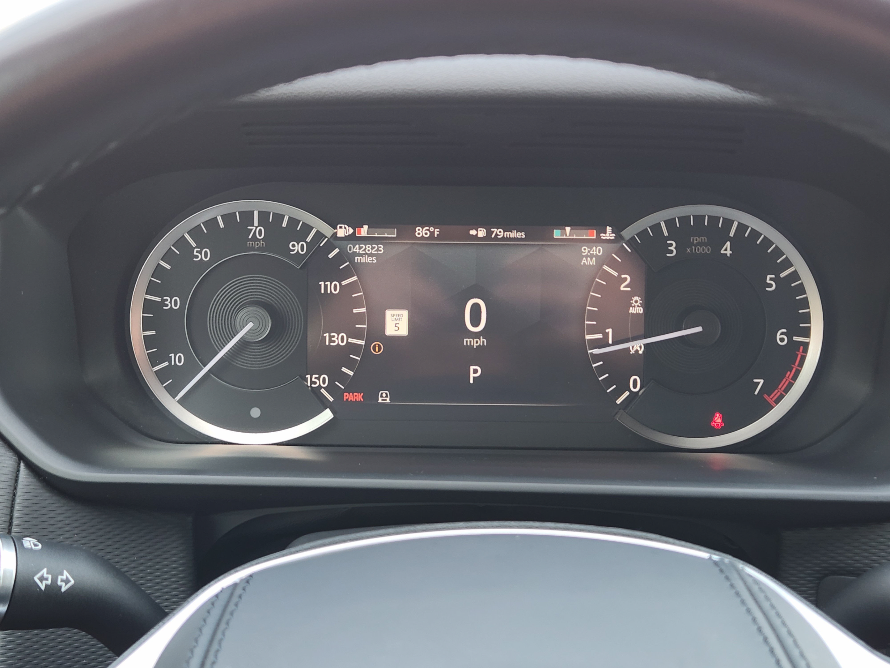 Used 2023 Land Rover Discovery HSE R-Dynamic AWD/4WD image 17
