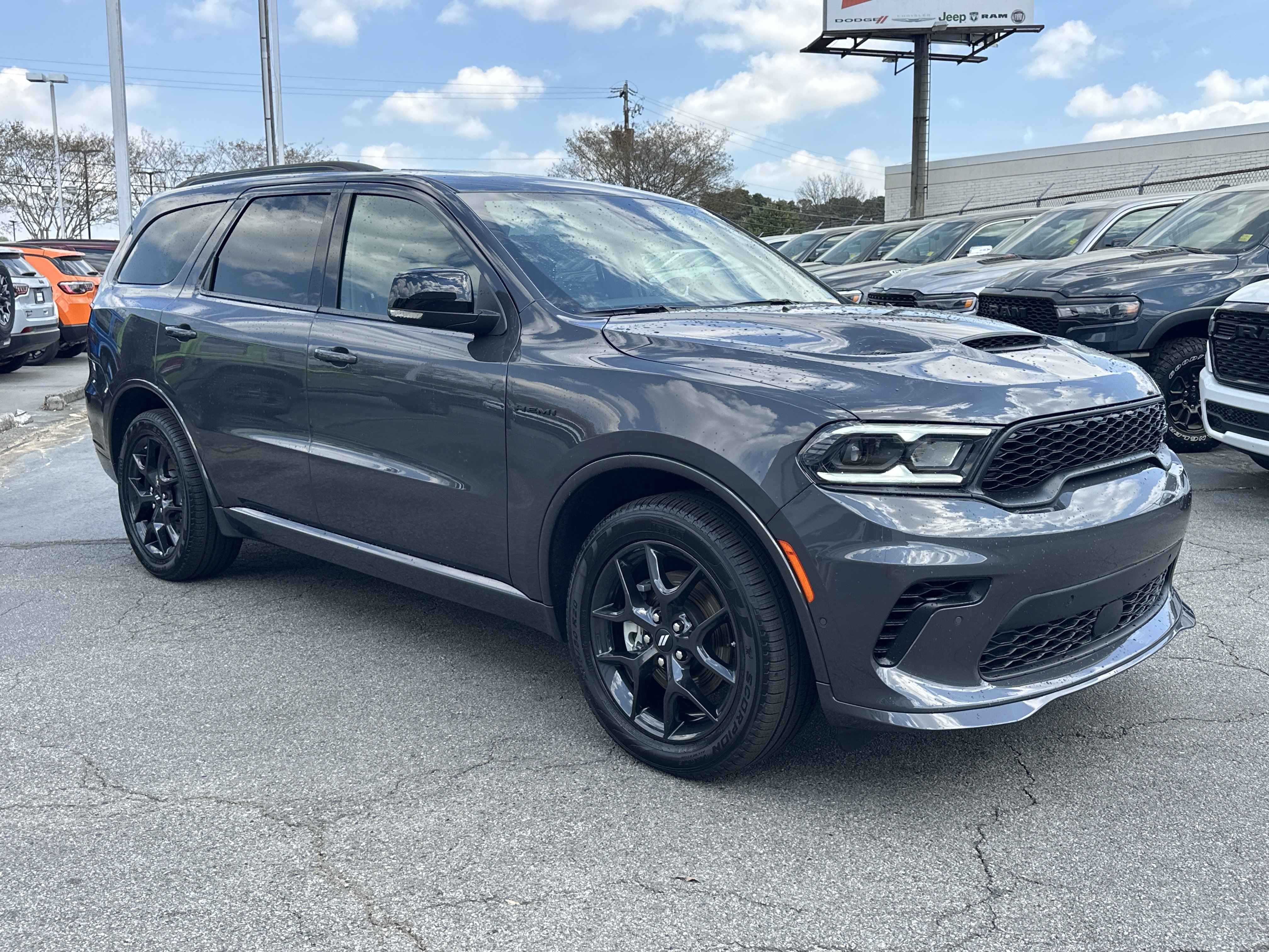 Used 2026 Dodge Durango GT image 2