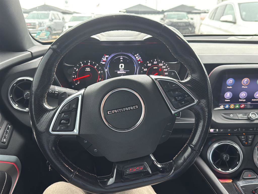Used 2019 Chevrolet Camaro SS RWD image 4