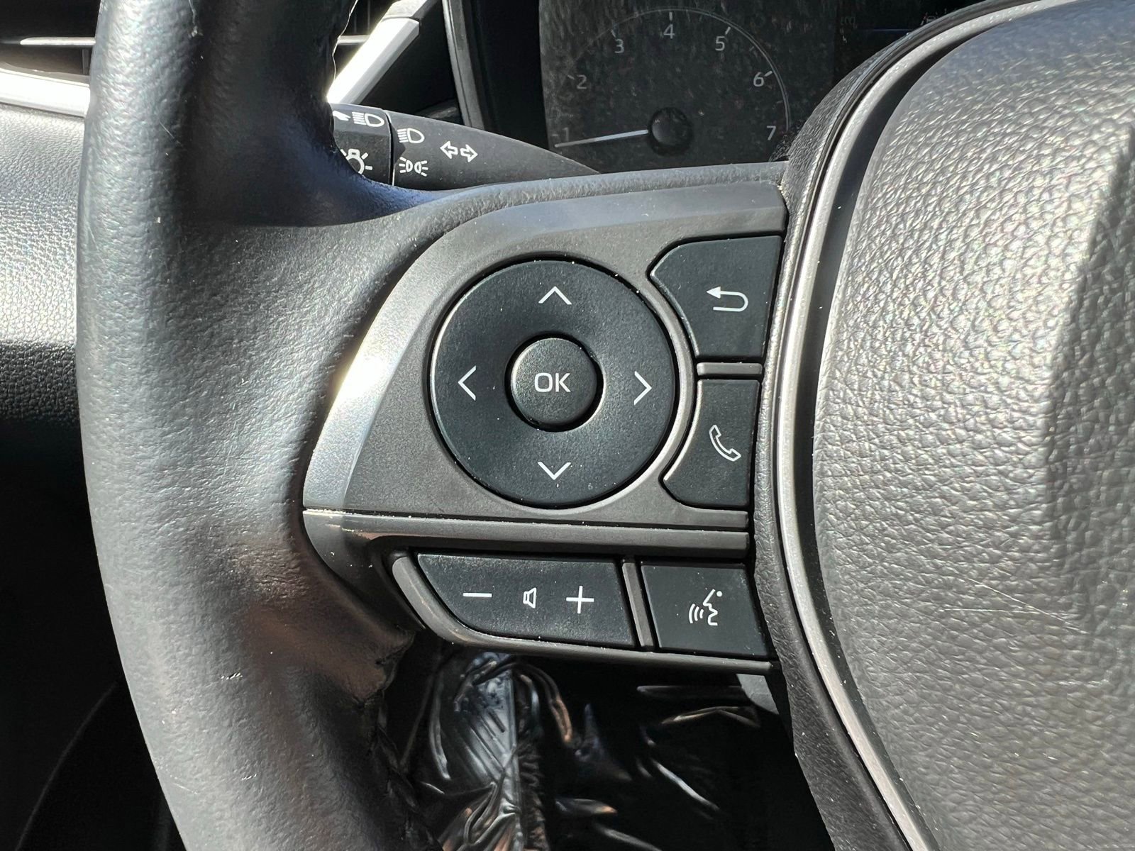 Used 2024 Toyota Corolla SE FWD image 28