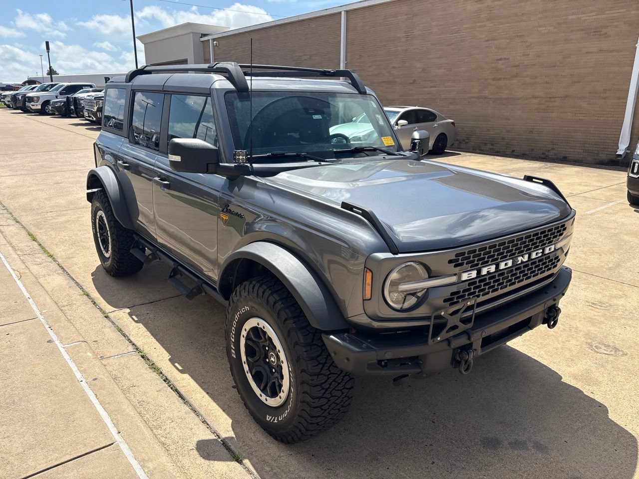 Used 2023 Ford Bronco Badlands AWD/4WD image 4