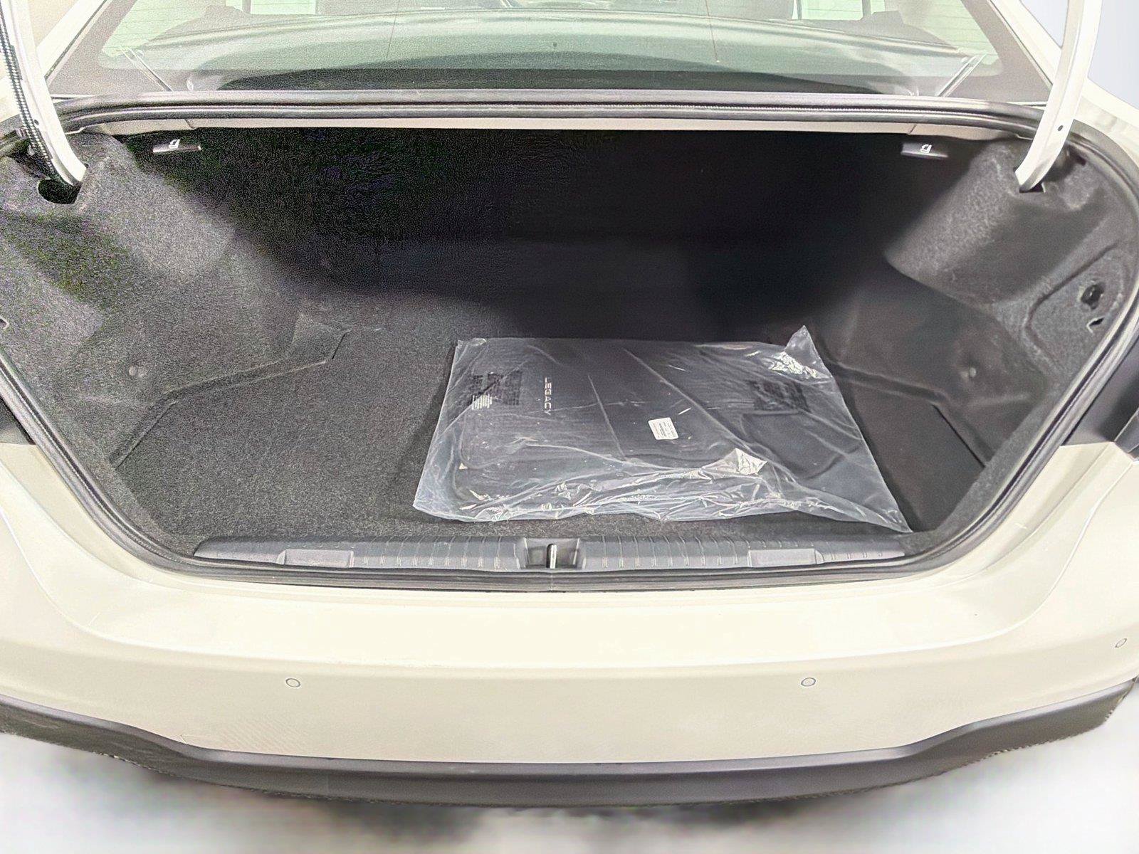 Used 2023 Subaru Legacy Limited AWD/4WD image 14