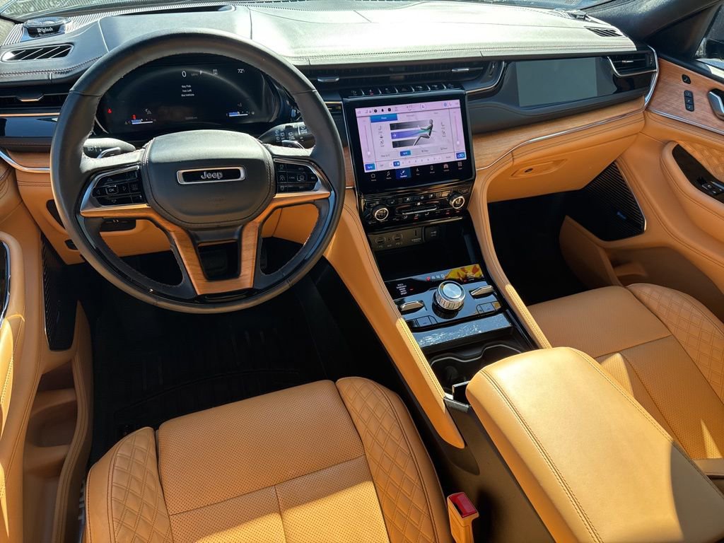 Used 2023 Jeep Grand Cherokee L Summit image 23