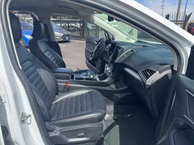 Used 2022 Ford Edge SEL AWD/4WD image 18
