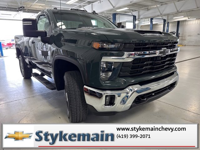 Used 2025 Chevrolet Silverado 2500 LT w/ Convenience Package image 26