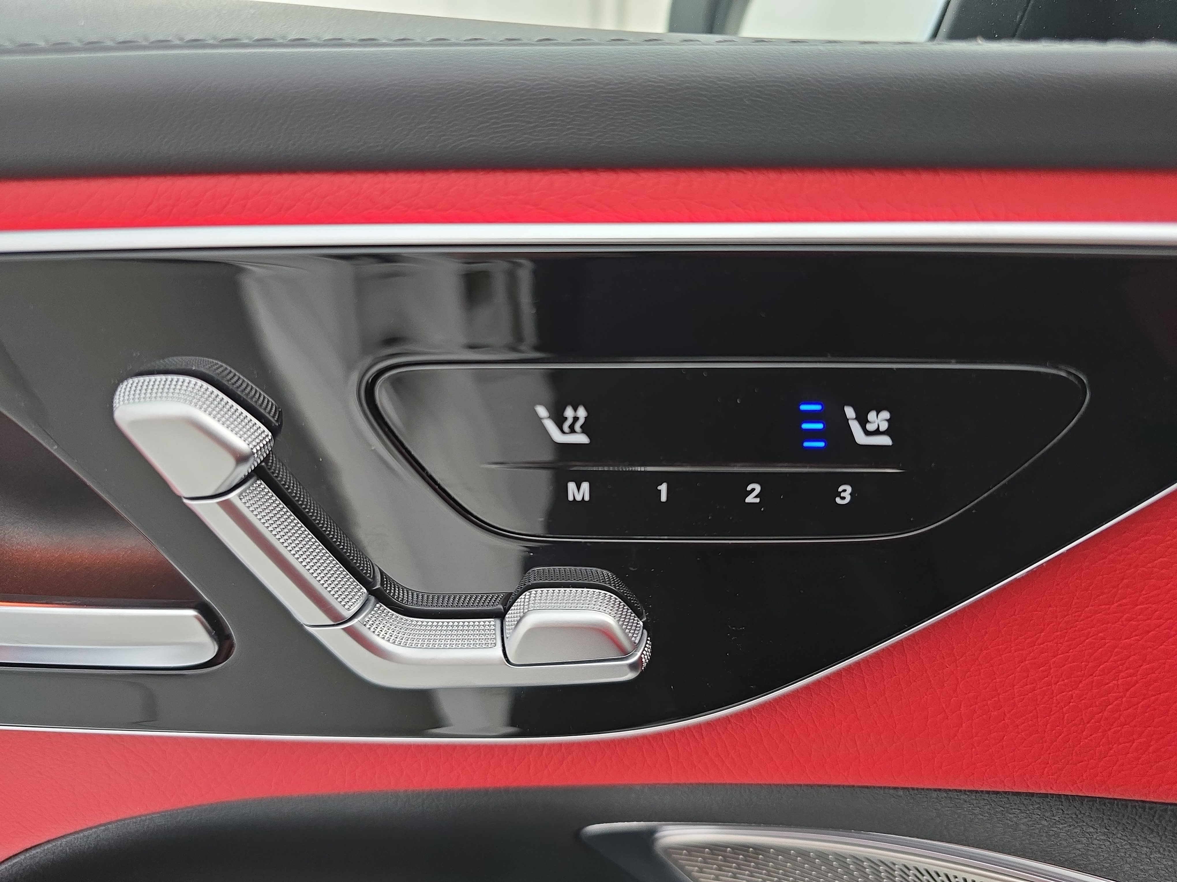 Certified 2024 Mercedes-Benz C 300 Sedan image 29