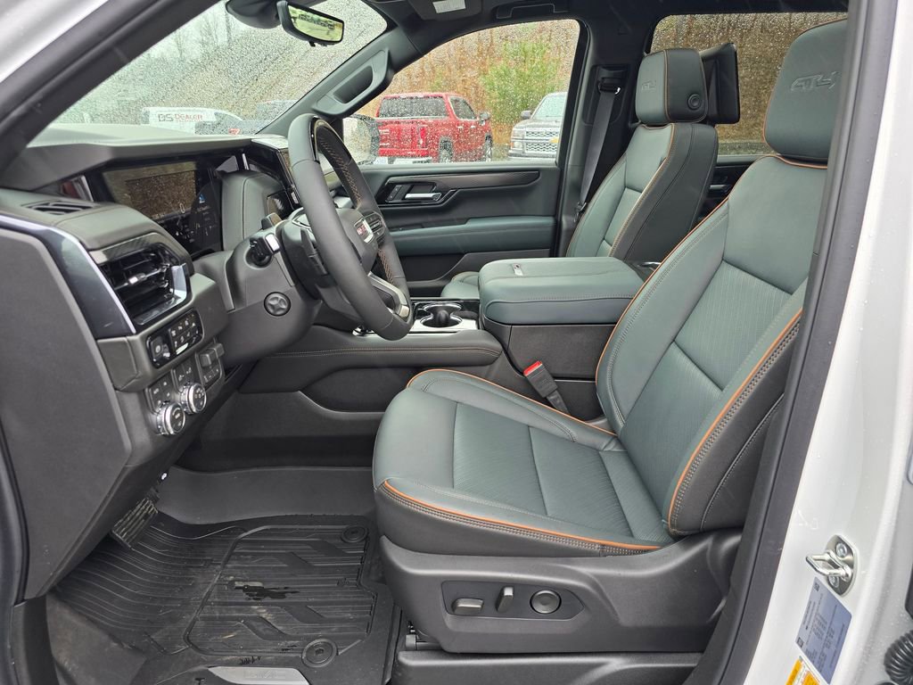 New 2026 GMC Yukon XL AT4 w/ AT4 Premium Plus Package image 4