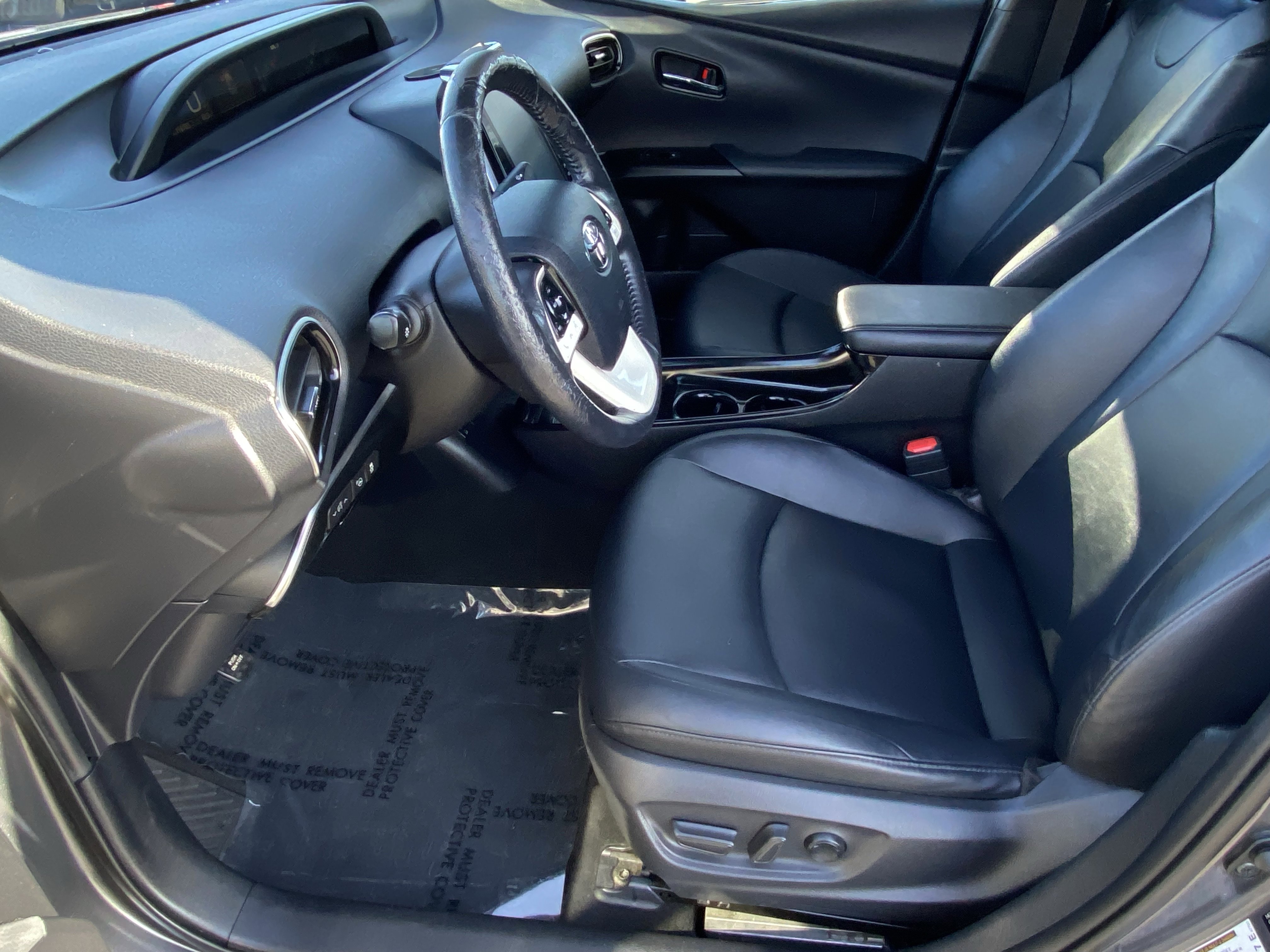 Used 2018 Toyota Prius Prime Advanced FWD image 26