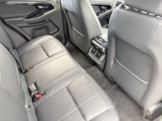Used 2022 Land Rover Range Rover Evoque R-Dynamic SE image 23