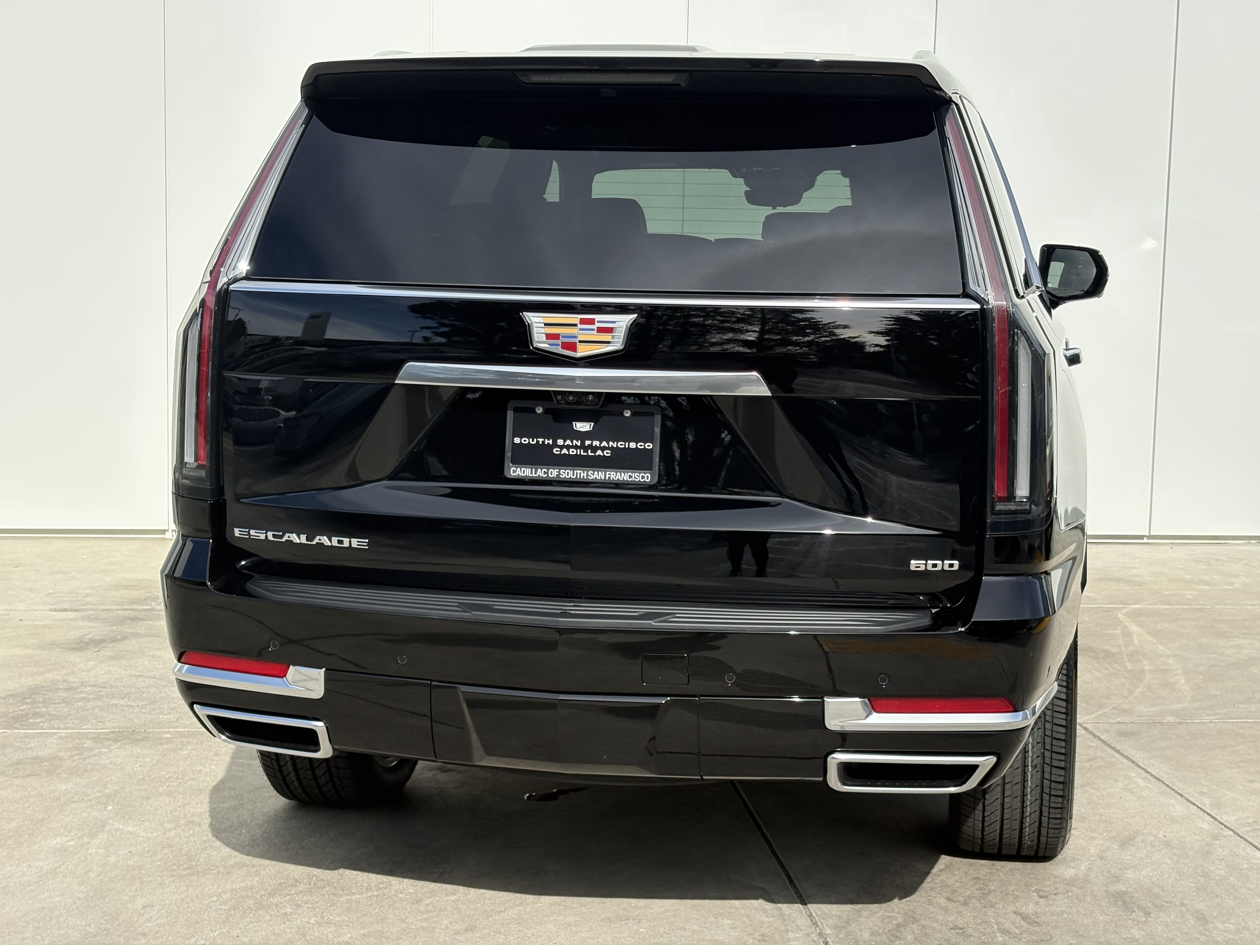 New 2026 Cadillac Escalade Luxury image 6
