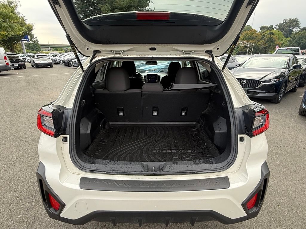 Used 2024 Subaru Crosstrek 2.0i Premium AWD/4WD image 23