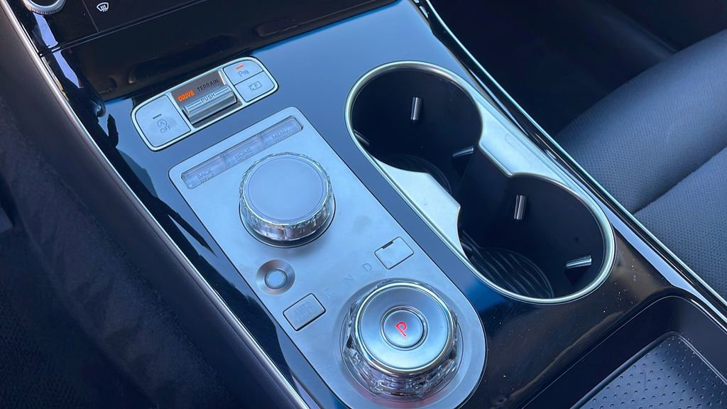 Used 2026 Genesis GV70 2.5T image 21