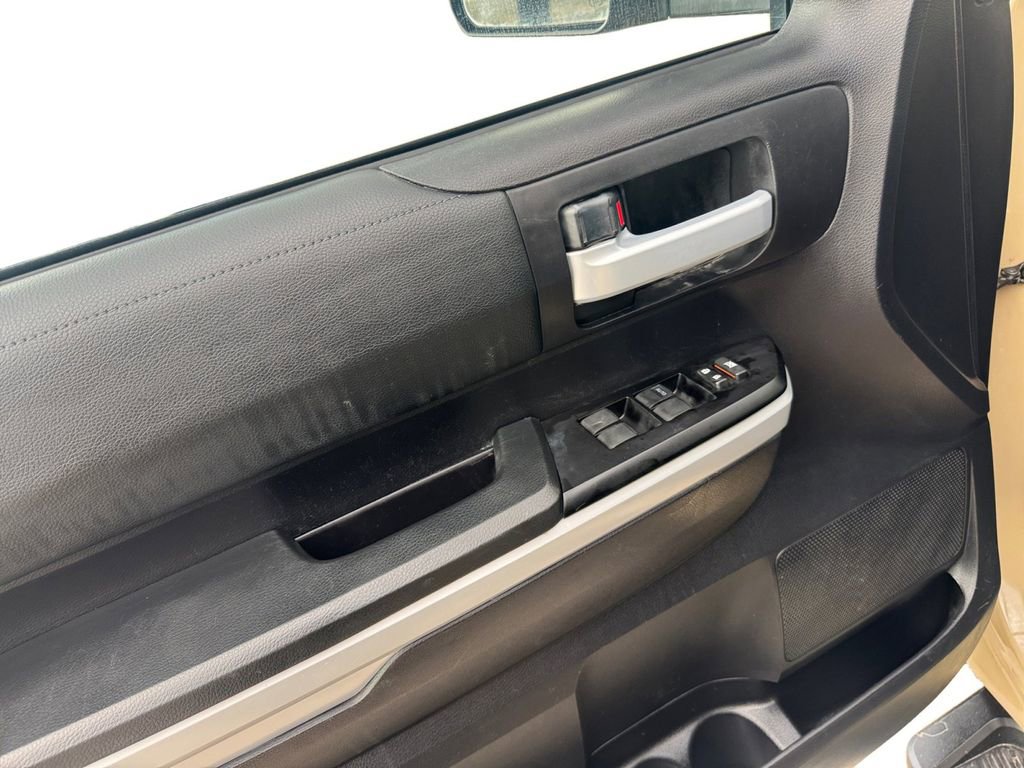 Used 2020 Toyota Tundra SR5 w/ SR5 Leather Package RWD image 19