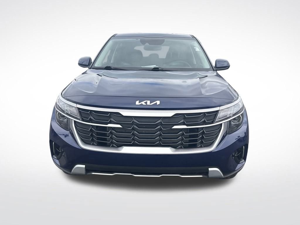 Used 2026 Kia Seltos LX image 9