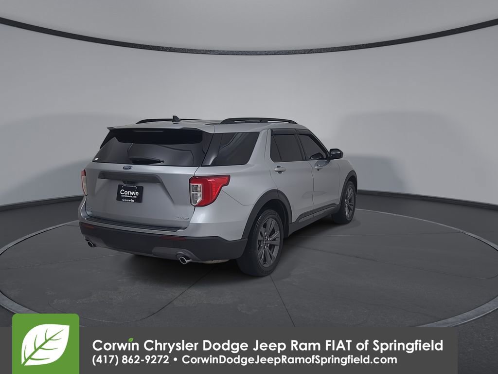 Used 2021 Ford Explorer XLT w/ Equipment Group 202A AWD/4WD image 14