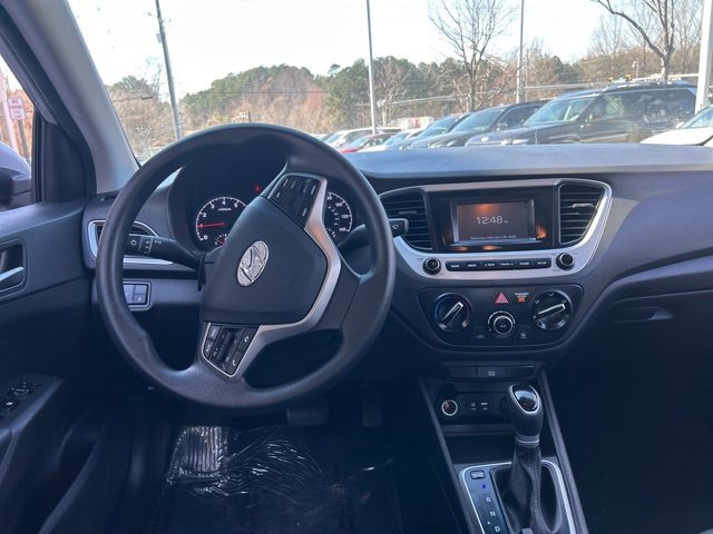 Used 2022 Hyundai Accent SE image 8