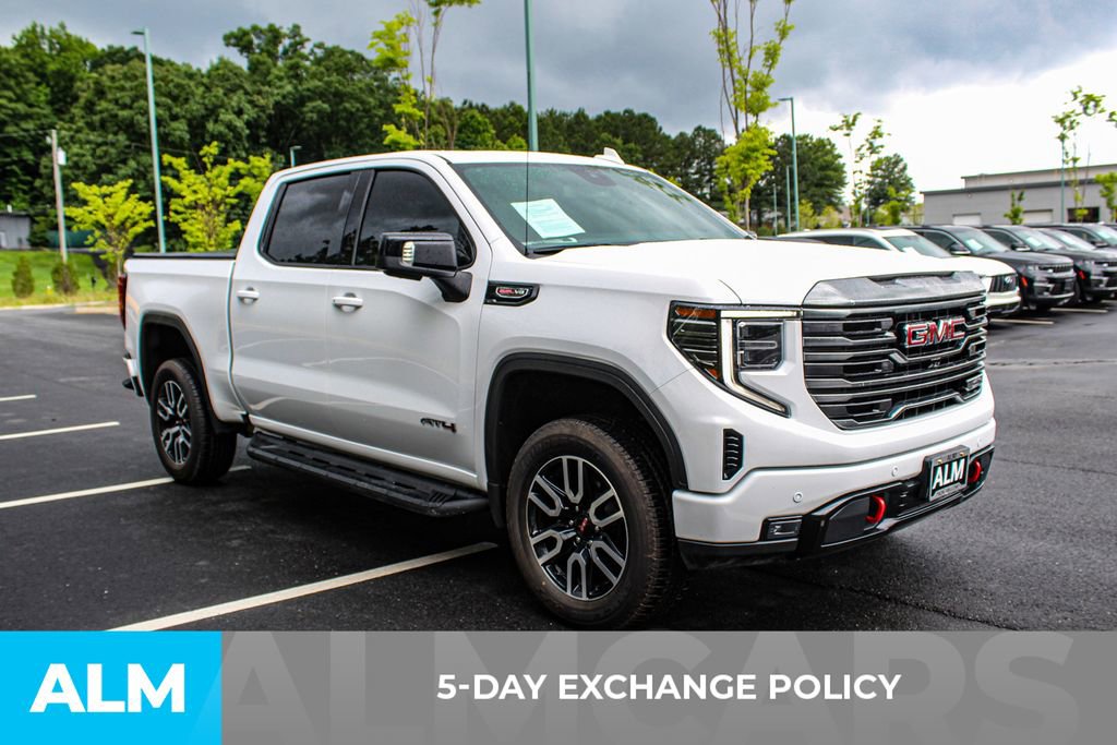 Used 2024 GMC Sierra 1500 AT4 w/ AT4 Preferred Package image 4