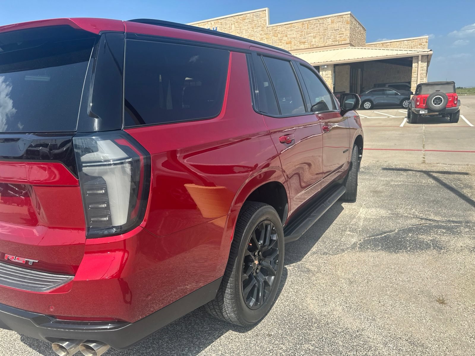 Used 2026 Chevrolet Tahoe RST w/ Comfort Package AWD/4WD image 5