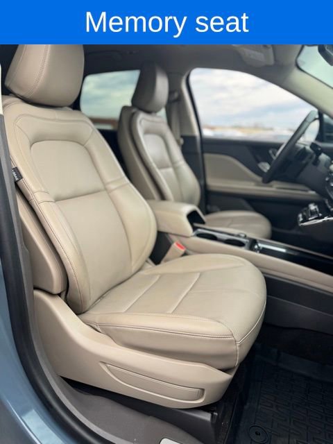 Used 2023 Lincoln Corsair AWD w/ Equipment Group 101A image 21