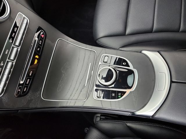 Used 2018 Mercedes-Benz GLC 300 4MATIC image 34
