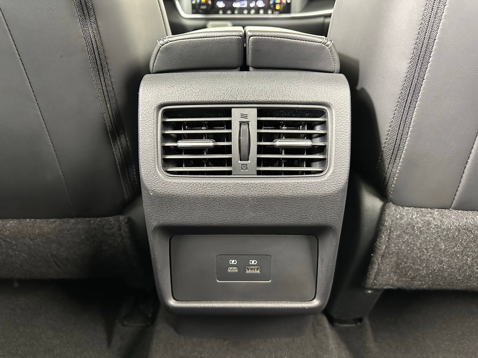 Used 2023 Nissan Rogue SV w/ SV Premium B Package AWD/4WD image 33