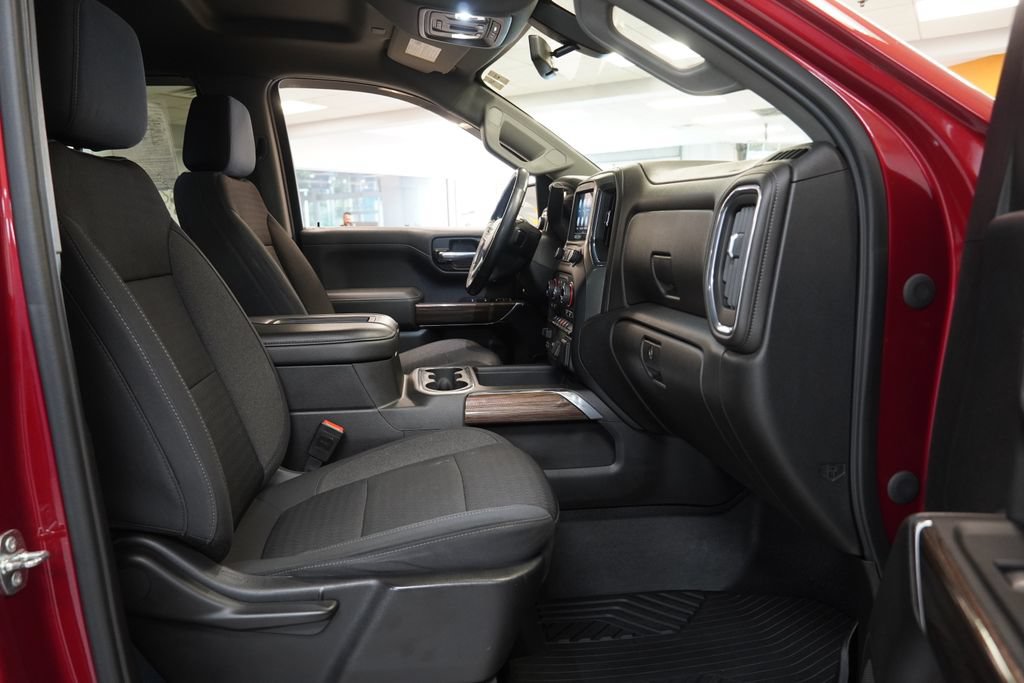 Used 2020 Chevrolet Silverado 1500 LT Trail Boss AWD/4WD image 36