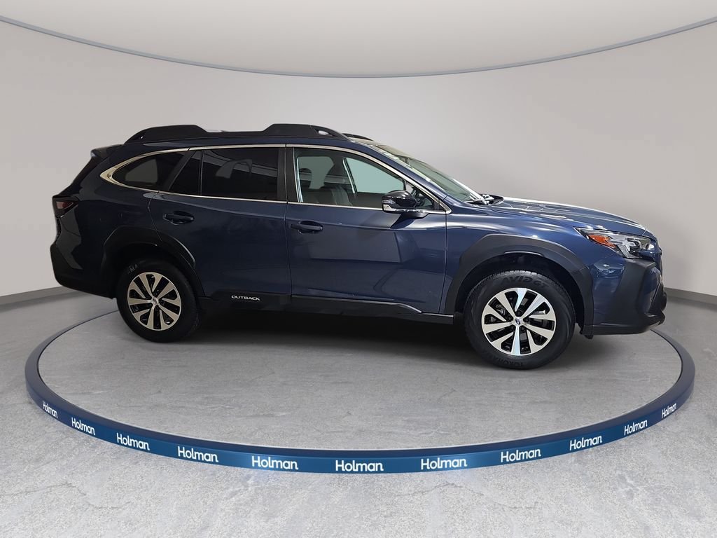Used 2024 Subaru Outback Premium AWD/4WD image 5