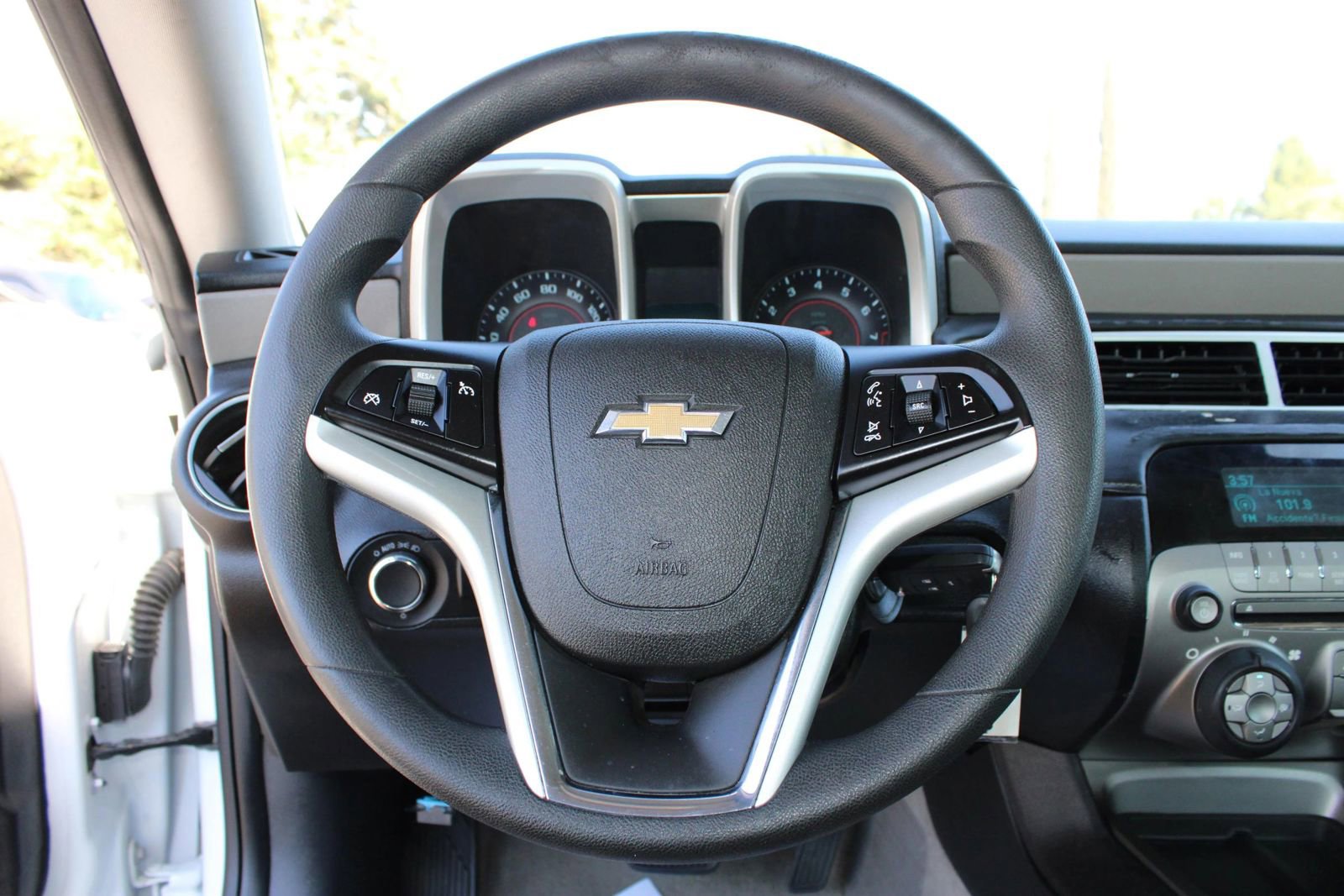 Used 2015 Chevrolet Camaro LS image 31