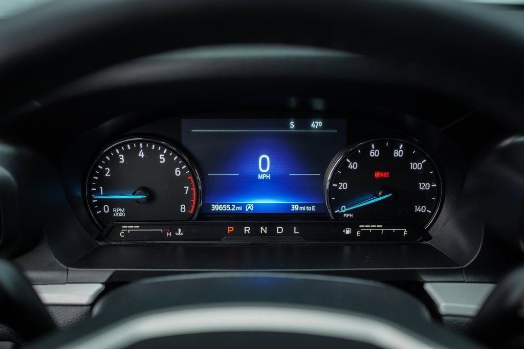 Used 2023 Ford Explorer XLT image 27