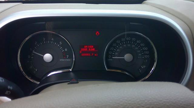 Used 2009 Mercury Mountaineer Premier image 6