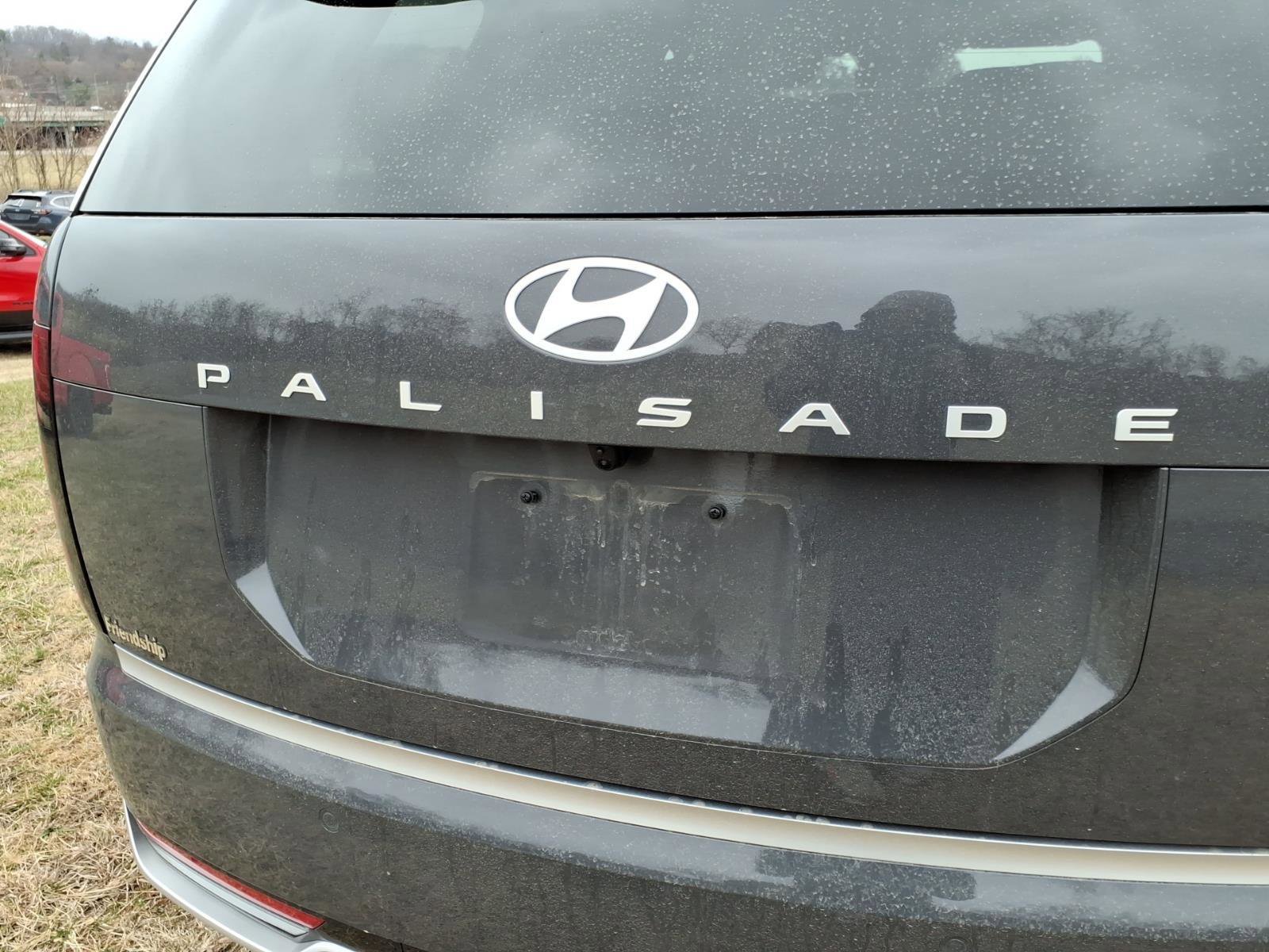 Used 2026 Hyundai Palisade Calligraphy image 13