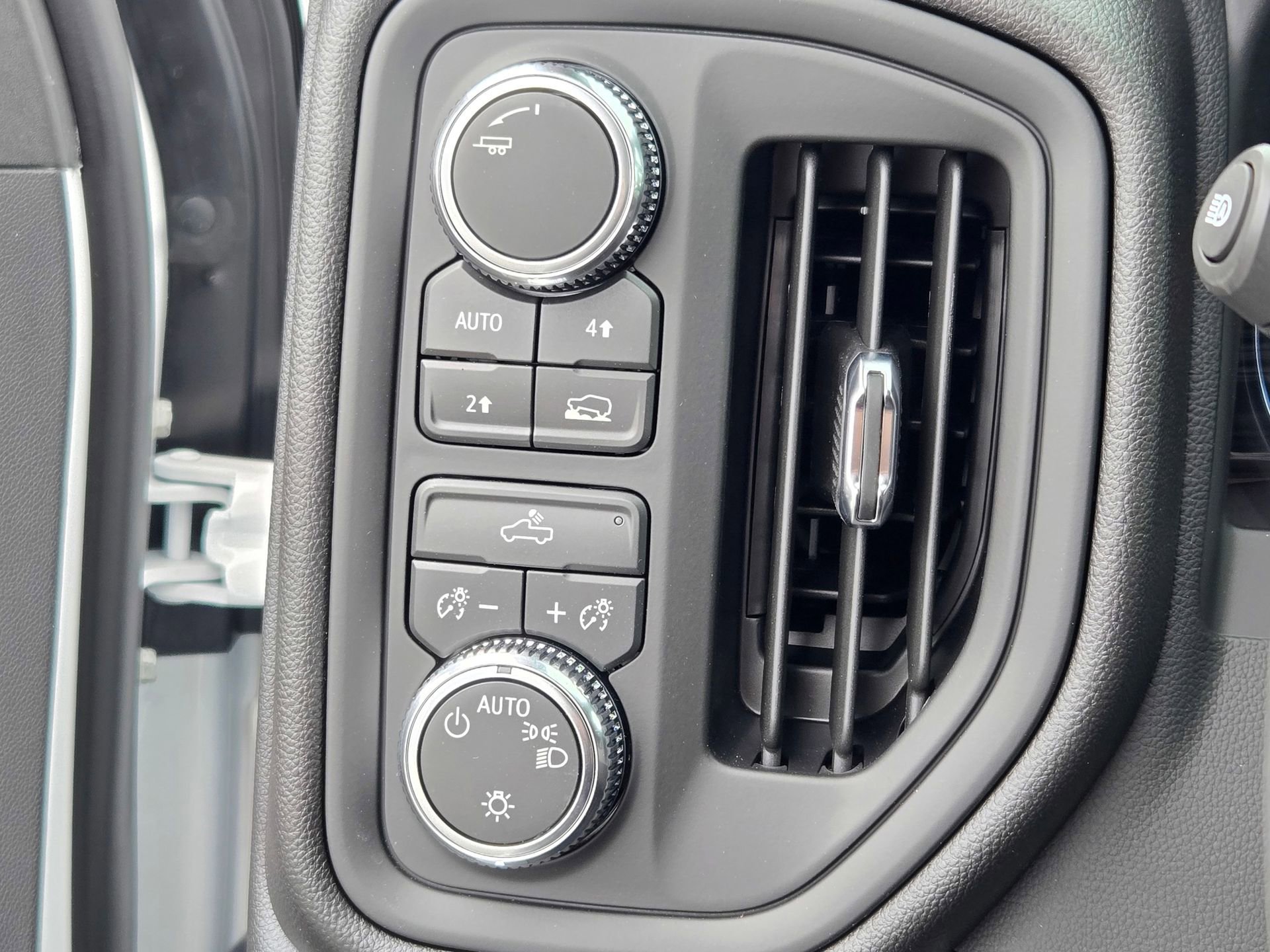 New 2026 GMC Sierra 1500 Pro w/ Graphite Edition AWD/4WD image 40