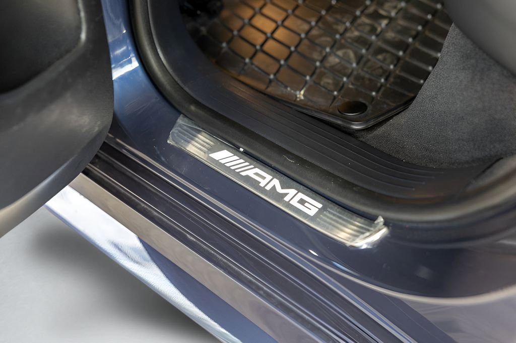 Used 2024 Mercedes-Benz GLE 53 AMG 4MATIC w/ Winter Package image 68