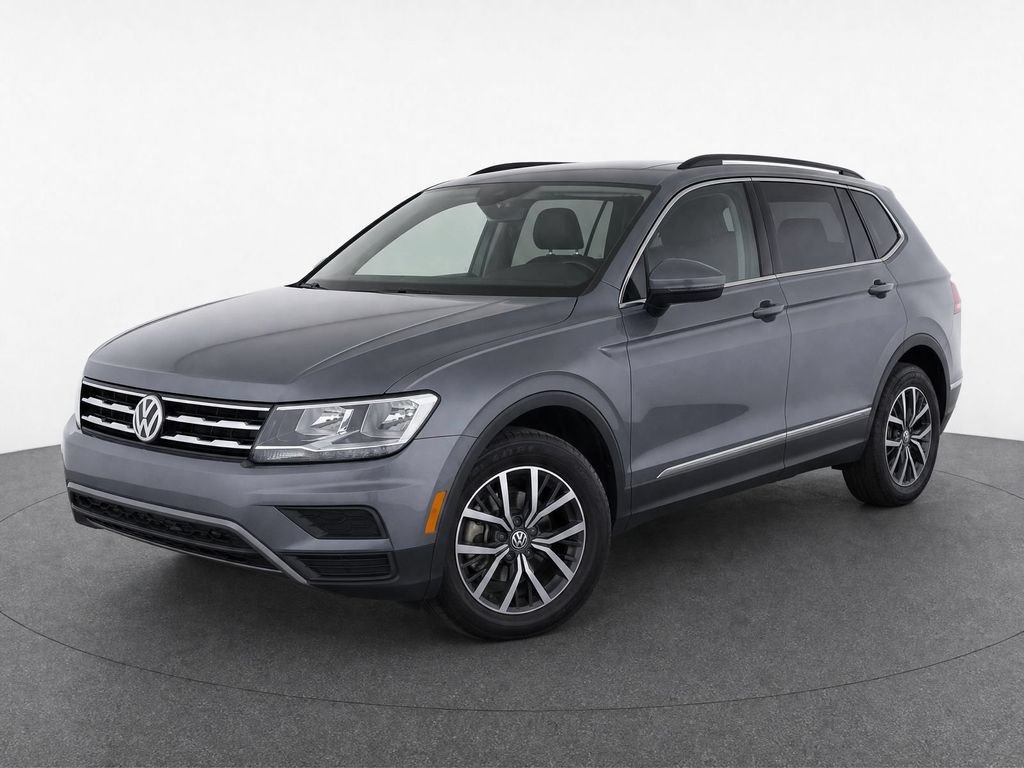 Certified 2020 Volkswagen Tiguan SE w/ Panoramic Sunroof Package AWD/4WD image 3