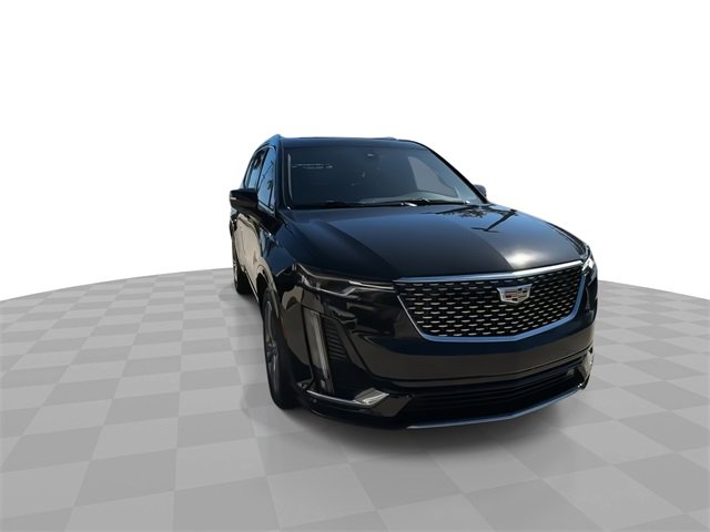 Certified 2023 Cadillac XT6 Premium Luxury image 3
