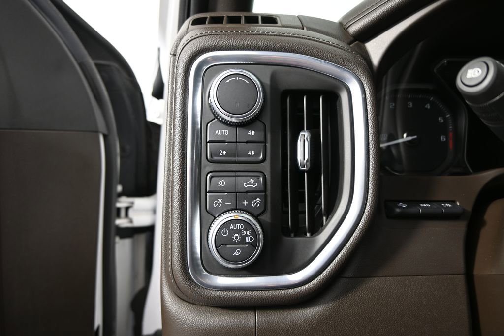 Used 2019 GMC Sierra 1500 Denali w/ Denali Ultimate Package AWD/4WD image 24