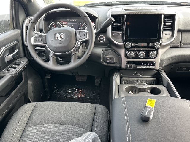 New 2027 RAM 2500 Big Horn AWD/4WD image 14