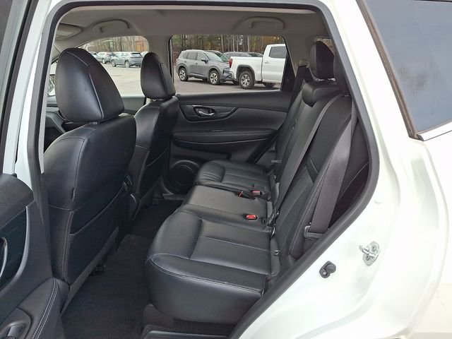 Used 2017 Nissan Rogue SL image 13