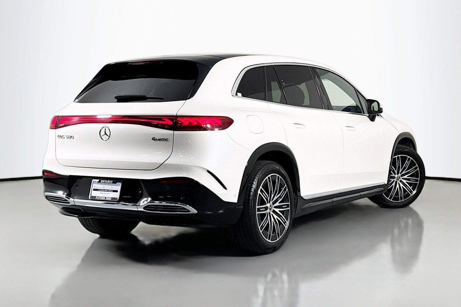 Certified 2023 Mercedes-Benz EQS 580 4MATIC SUV image 12