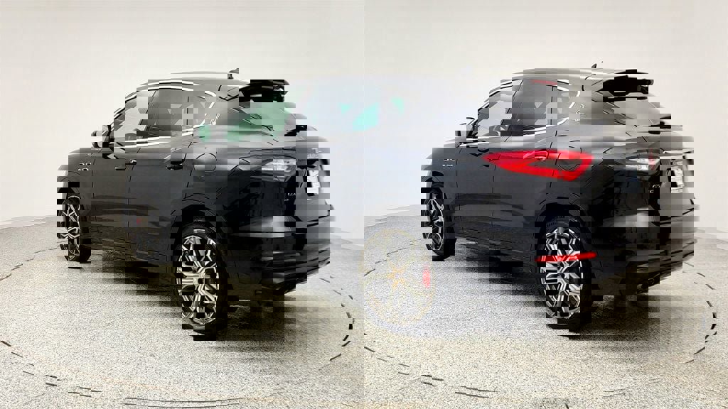 Used 2019 Maserati Levante GTS image 7